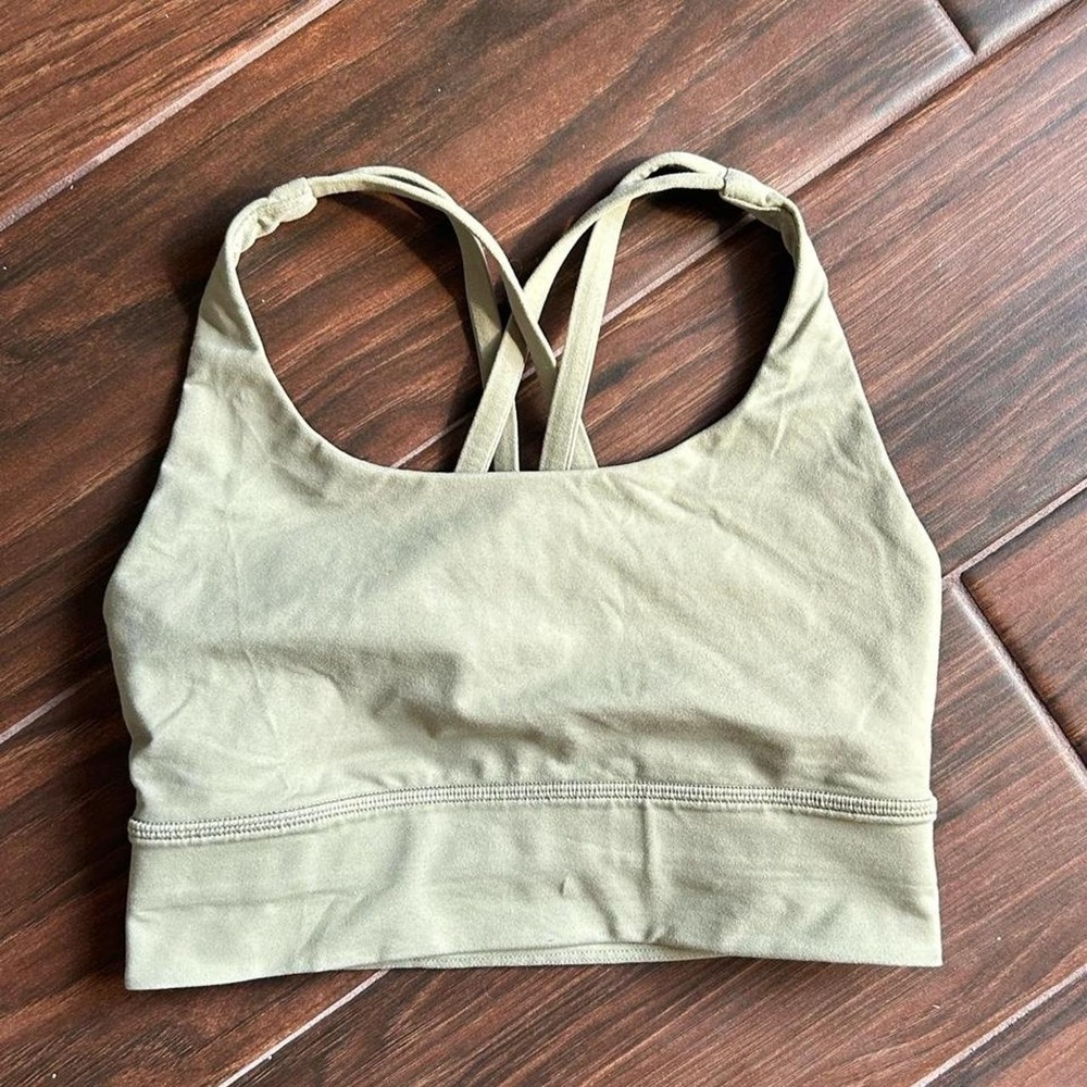 Lululemon energy bra size 4